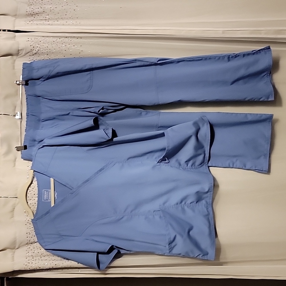 Women's Cherokee Scrub Set